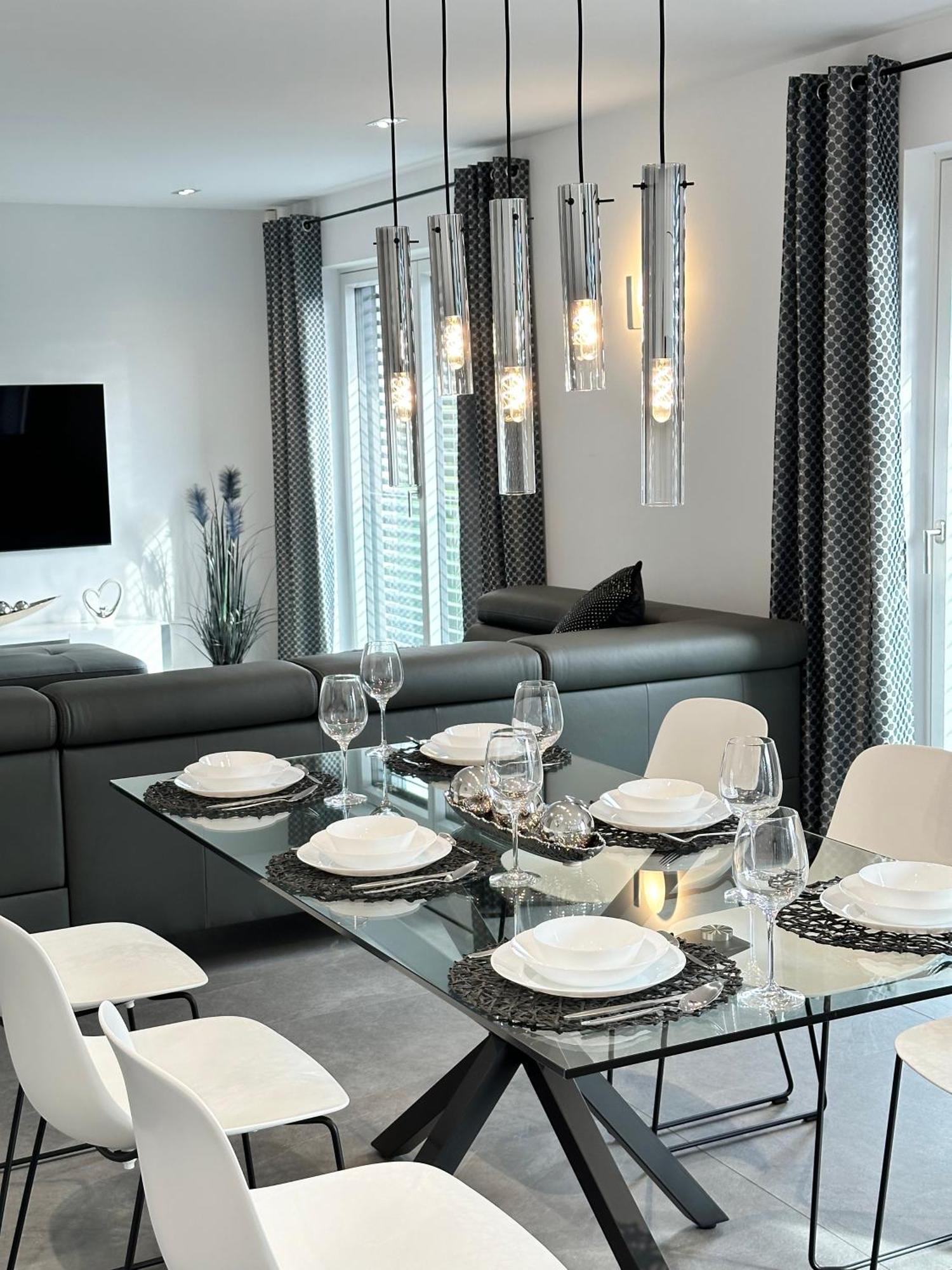 Ferienwohnung Black White ラウブリング エクステリア 写真