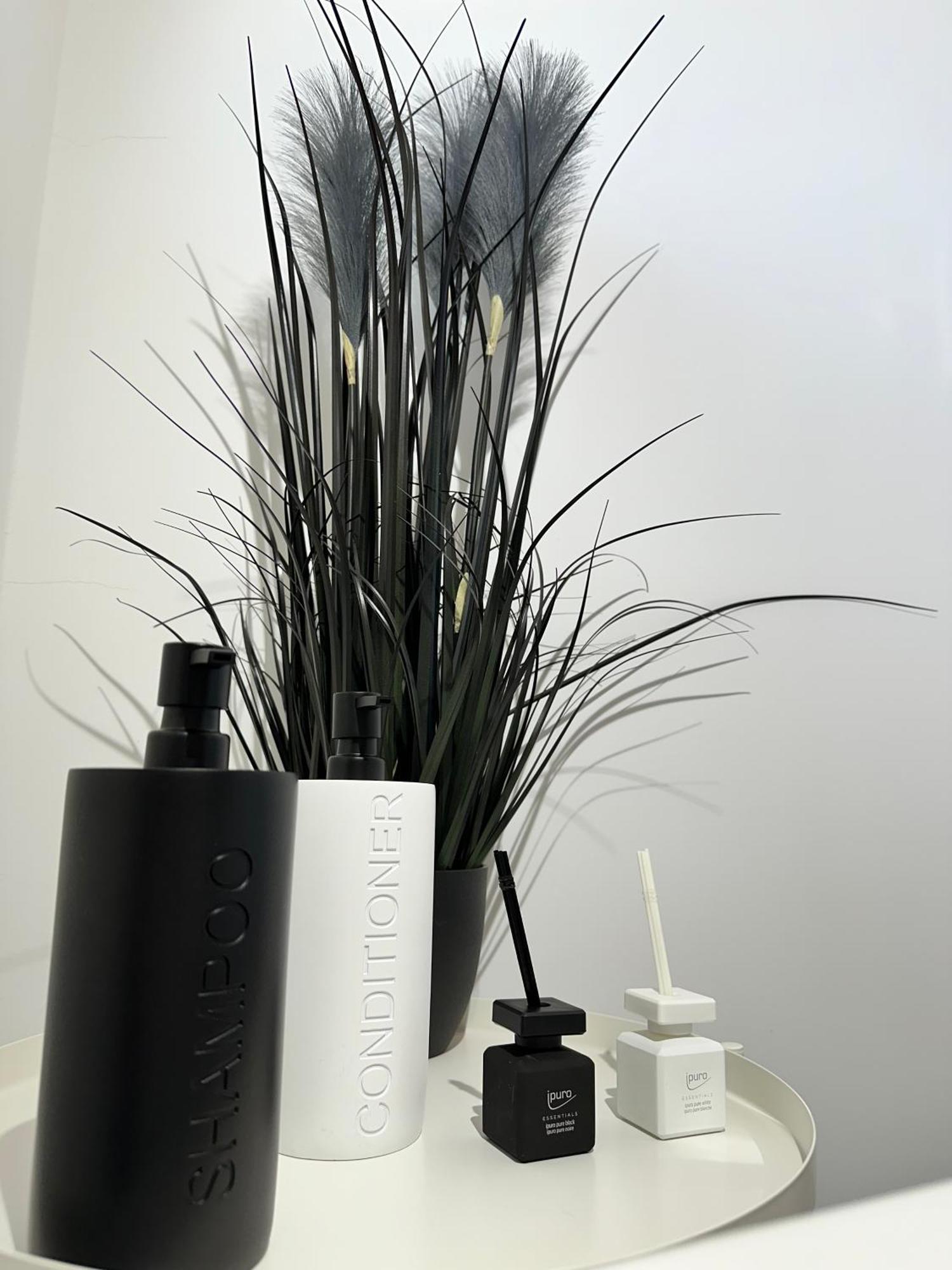 Ferienwohnung Black White ラウブリング エクステリア 写真